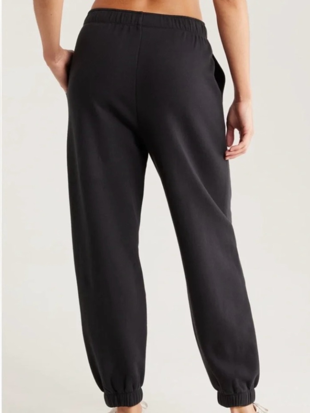 Zella Black Fleece Elastic-Waist Jogger Pants with Cuffed Ankles